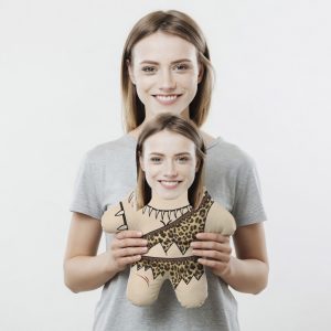 Індивідуальна Подушка Печерна дівчина